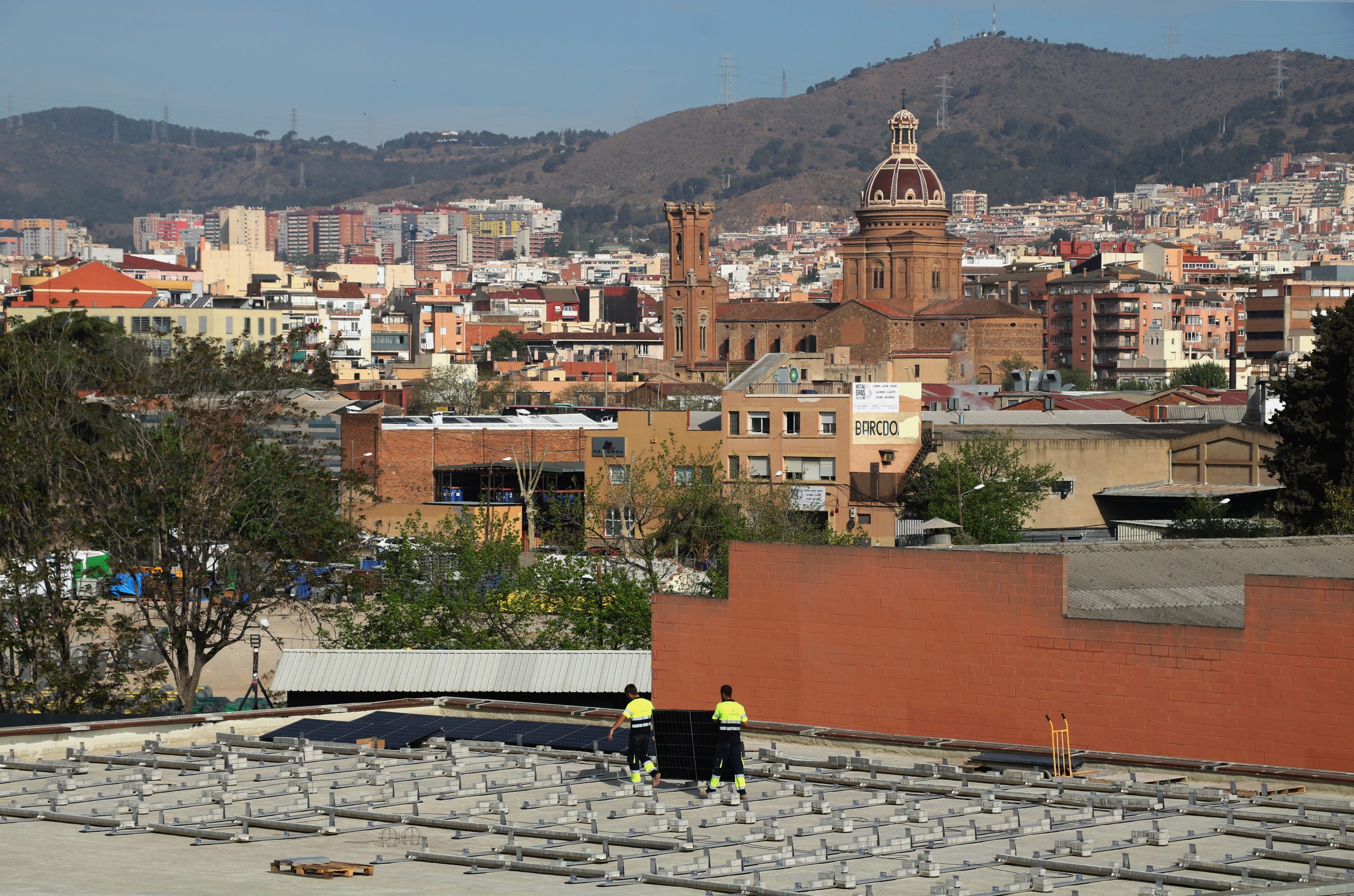 Nova instal·lació de plaques fotovoltaiques 1 Plaques
