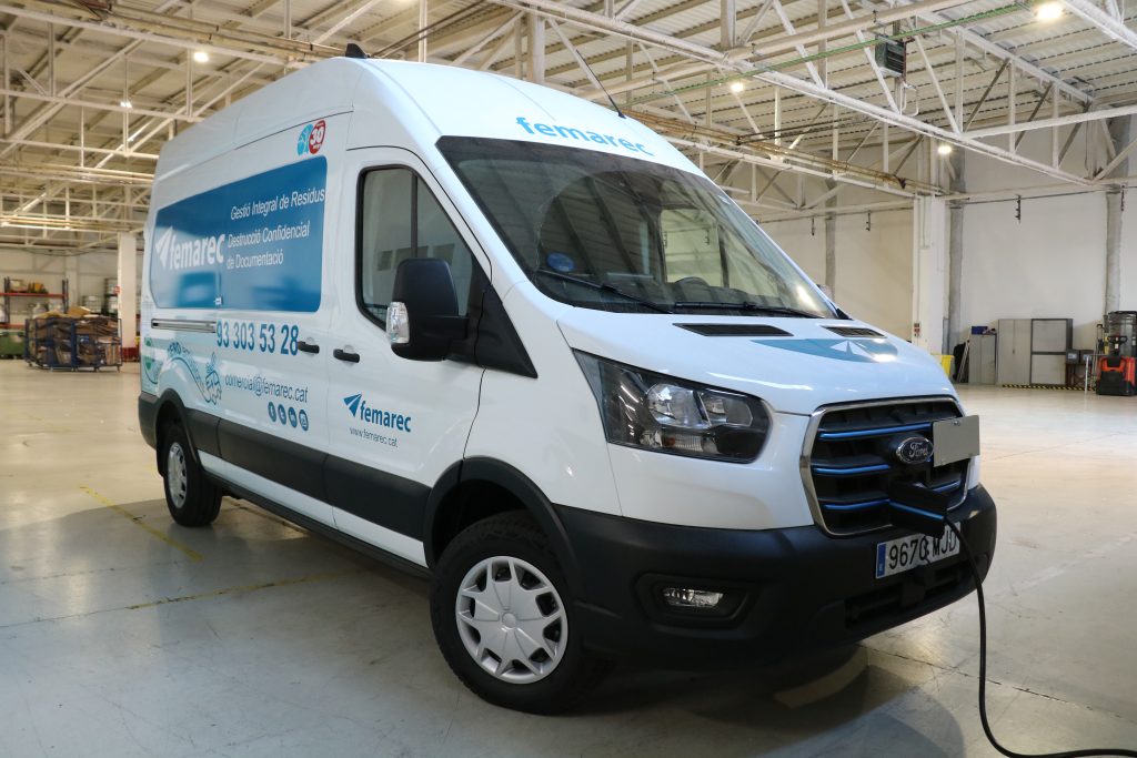 Femarec adquireix dos nous vehicles elèctrics amb el suport del Programa InnvESS 2 IMG 0101