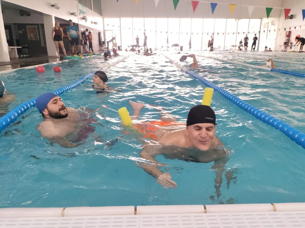 4f9705b4 d459 4b3f 8517 3dd4f2453644