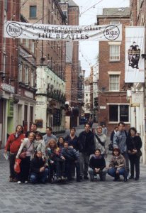 Marga Padrós diu adeu a POT-Teatre després de 25 anys a la companyia 4 2004 Liverpool