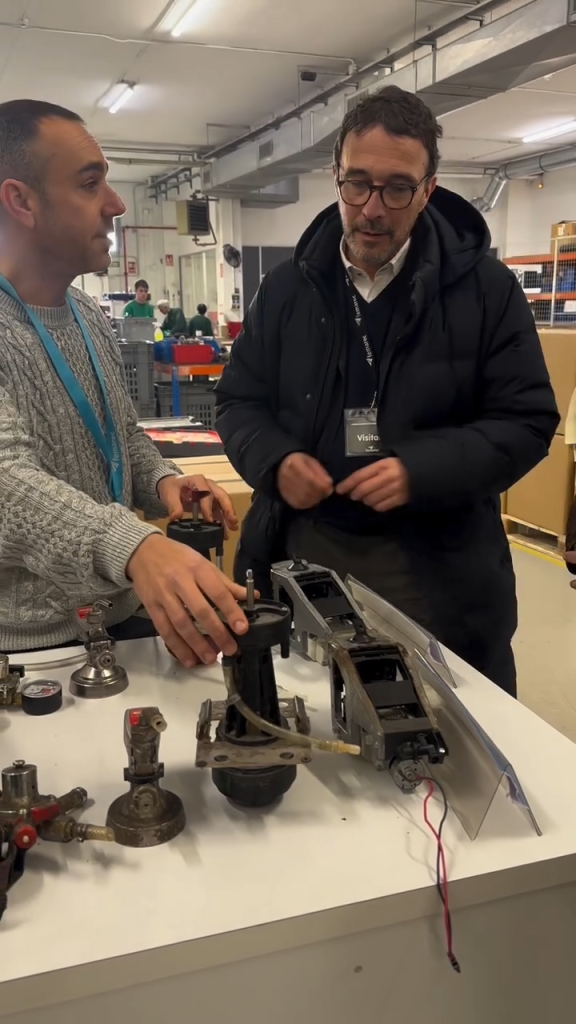 Secuencia 01.00 00 35 17.Imagen fija009