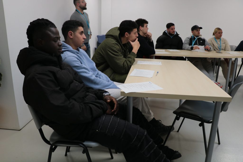 Femarec obre les portes del món laboral als participants de DUAL 2 IMG 5425