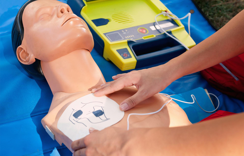 Curs: Suport vital bàsic + desfibril·lació semiautomàtica (SVB+DEA) 2 DPCH_EMFO_75