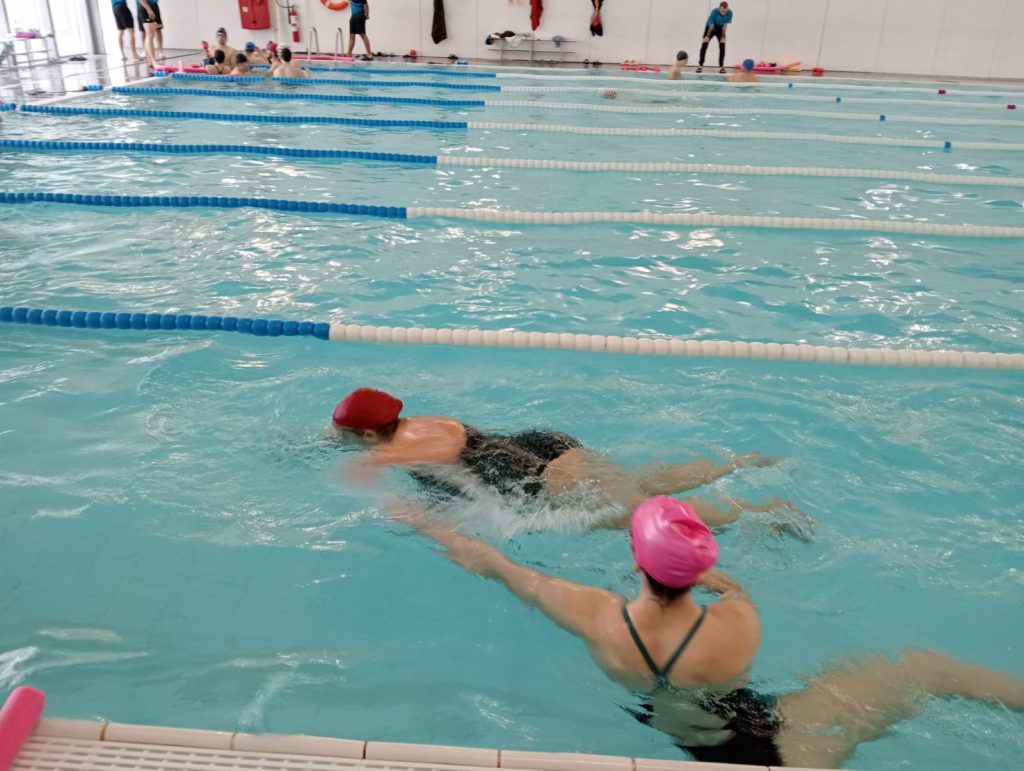 Treballem el benestar integral de les treballadores del CET amb l’hidrocinèsia 7 WhatsApp Image 2025 04 03 at 07.25.59